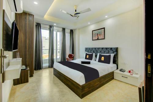 Hotel Collection O 82882 Reebah Suites