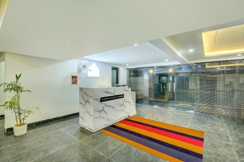 Hotel Collection O 82882 Reebah Suites