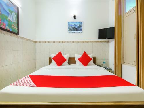 Oyo 82238 Hotel Sapna