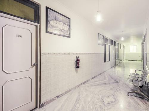 Oyo 82238 Hotel Sapna