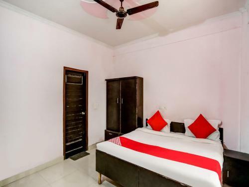 Hotel Oyo 84164 Nayra Residency