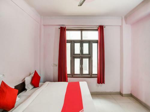 Hotel Oyo 84164 Nayra Residency