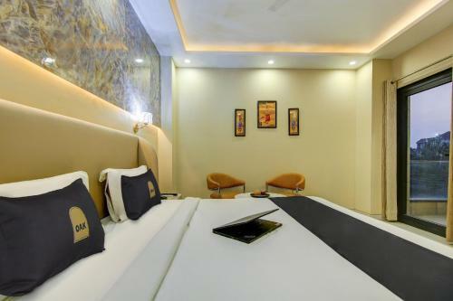 Hotel Collection O 83218 Lux