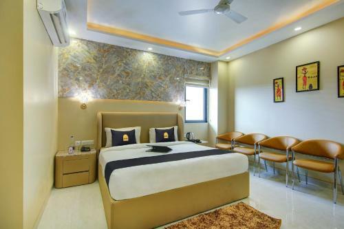 Hotel Collection O 83218 Lux