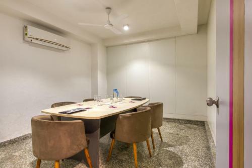 Apartamento Rosa Gurugram