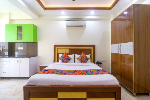 Fabhotel Star Corporate Suite