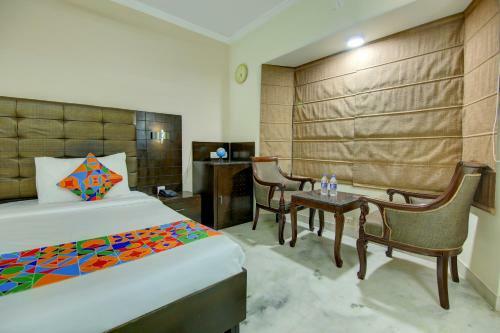 Fabhotel Staywell