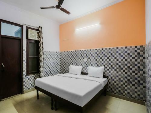 Hotel Oyo 84725 Abhi Guest House