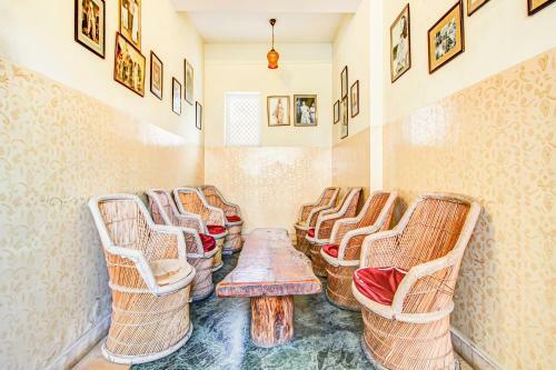 Hotel Fabexpress Utsav Villas