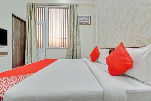 Oyo Flagship 63014 Hotel Angel Palace