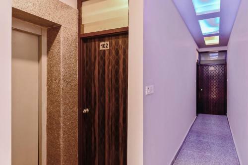 Oyo 28054 Hotel Suraj Villa