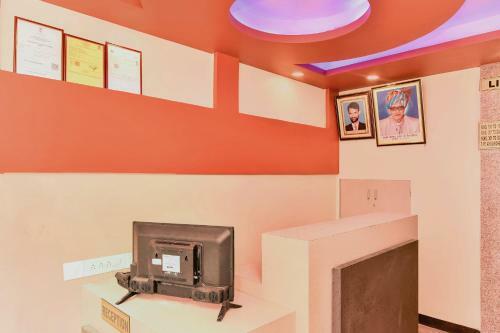 Oyo 28054 Hotel Suraj Villa