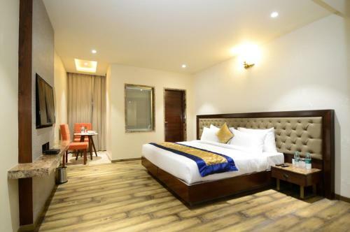 Hotel Everland Wish Ananta Inn