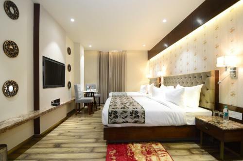 Hotel Everland Wish Ananta Inn
