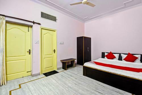 Hotel Oyo 47164 Madhav Palace
