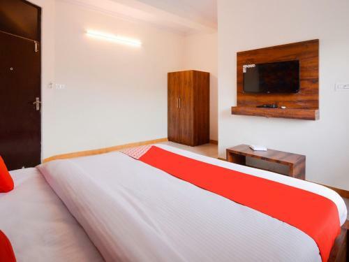Collection O 62269 Hotel Elegant