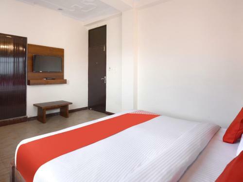 Collection O 62269 Hotel Elegant