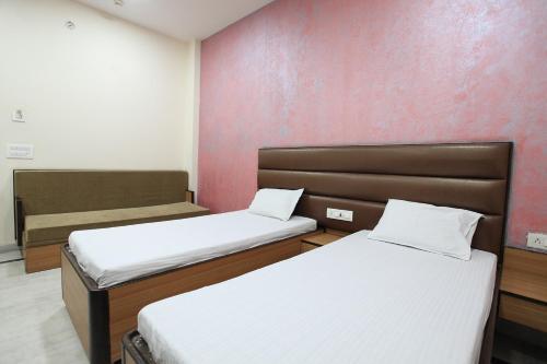 Hotel Anuvarat Vishwa Bharti Soc. (Anuvibha)