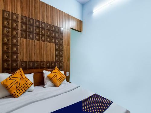 Spot On 79005 Hotel Ganga Kripa