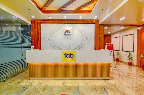 Fabhotel Manchester Grand