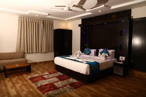 Hotel Om Palace- Ajmer Road