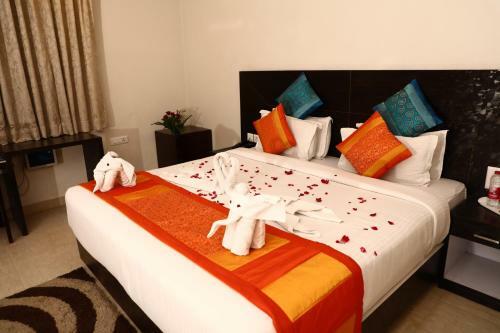 Hotel Om Palace- Ajmer Road