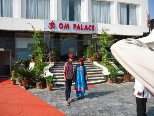 Hotel Om Palace- Ajmer Road