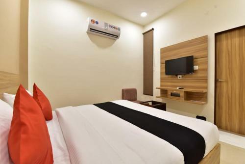 Hotel Oxus, Partap Nagar