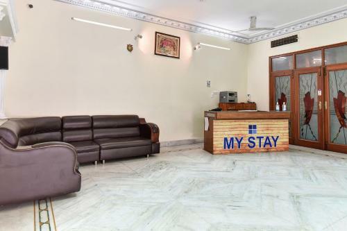 Oyo Flagship 82869 Hotel My Stay