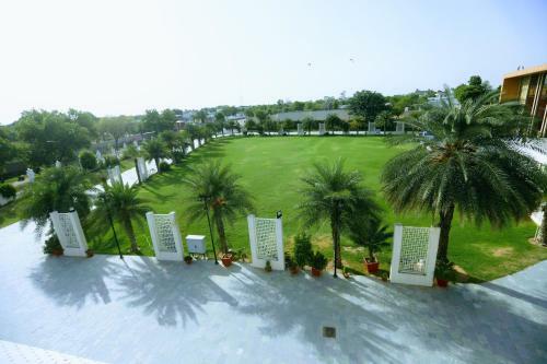 Hotel Stardom Resort Jaipur