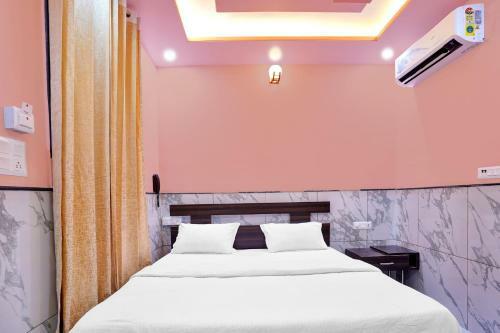 Oyo 81964 Hotel Rasuj