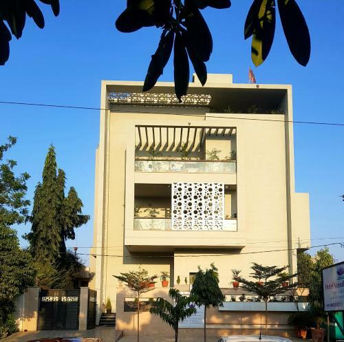 Hotel Vasudha Palace