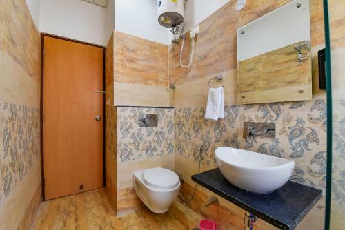 Hotel Purple Orchid