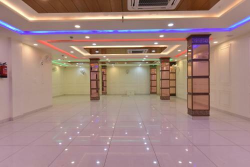 Hotel Purple Orchid