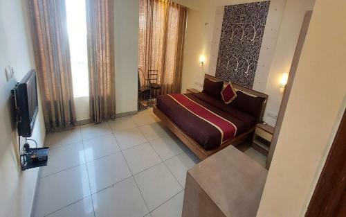 Hotel Taurus A Unit Of My Stay