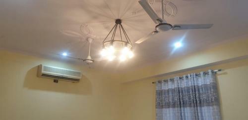 Villa Nirwana Home Stay
