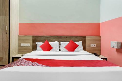 Oyo 41443 Hotel Rajwada Inn