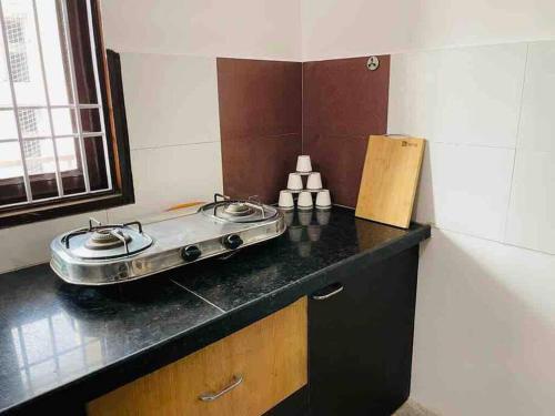 Apartamento 3bhk Flat With Free Parking And Free Wifi.