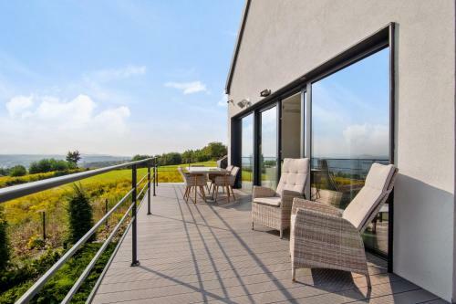 Villa Relax With Swimming Pool And Mountain View