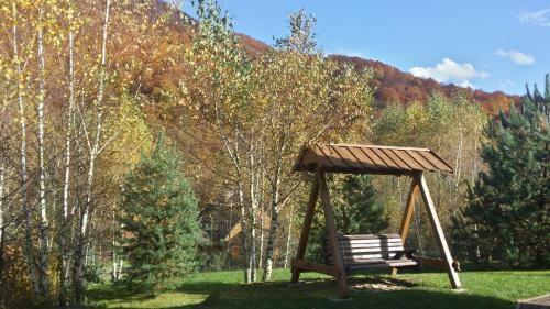 Lodge Trzy Domki W Bieszczadach