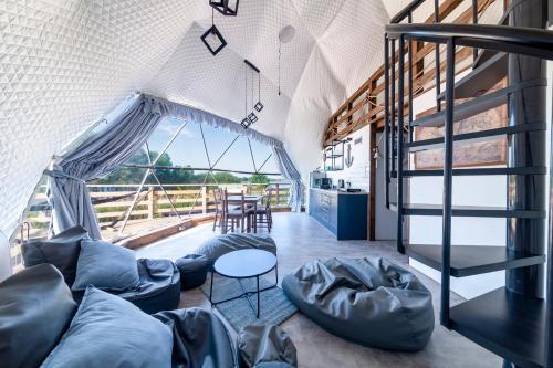 Nglamping