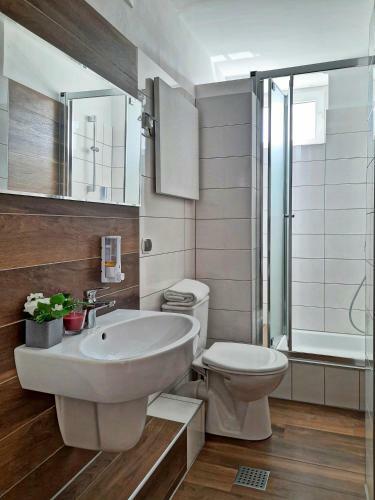 Hotel Rb Rooms&apartments