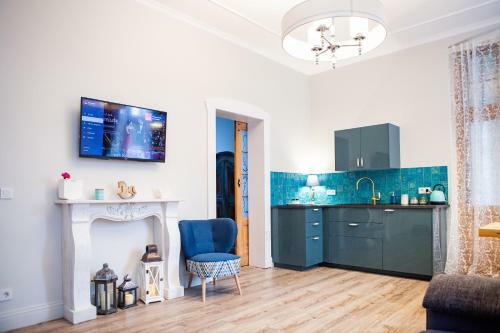 Cherry House Apartments