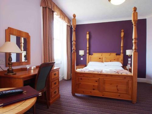 The Chatsworth Hotel