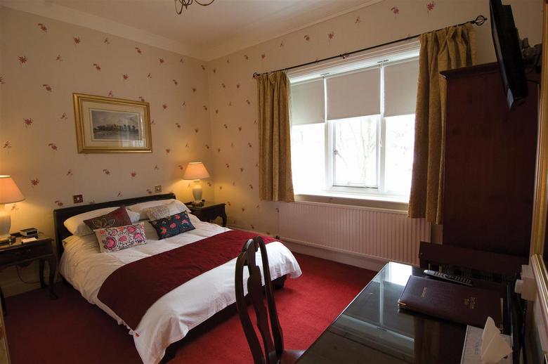 Best Western Broadfield Park Hotel