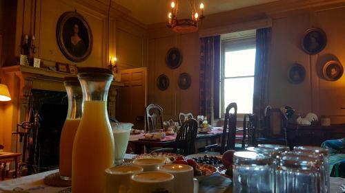 Kelly House Country B&B