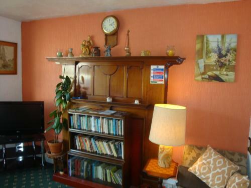 Posada Spencer Court