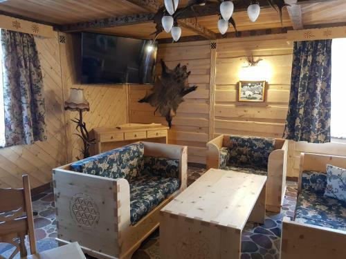 Bed & Breakfast Restauracja Chata G�ralska I Pokoje Go?cinne.