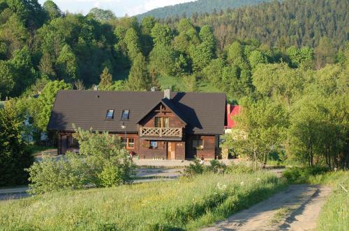 Bed & Breakfast Cisna Chata