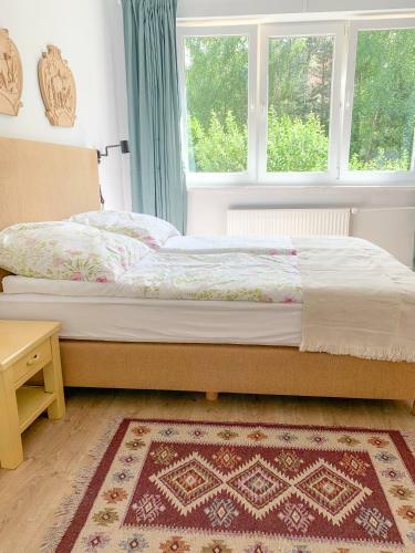 Mi?dzy G�rami. Apartament W Cisnej